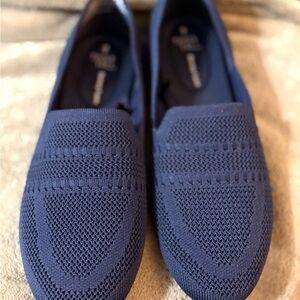 Time and Tru Navy Flats